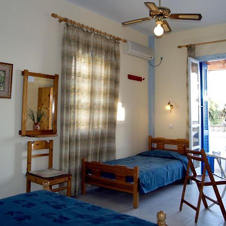 Ferienwohnung Idroussa Batsíon Zimmer foto