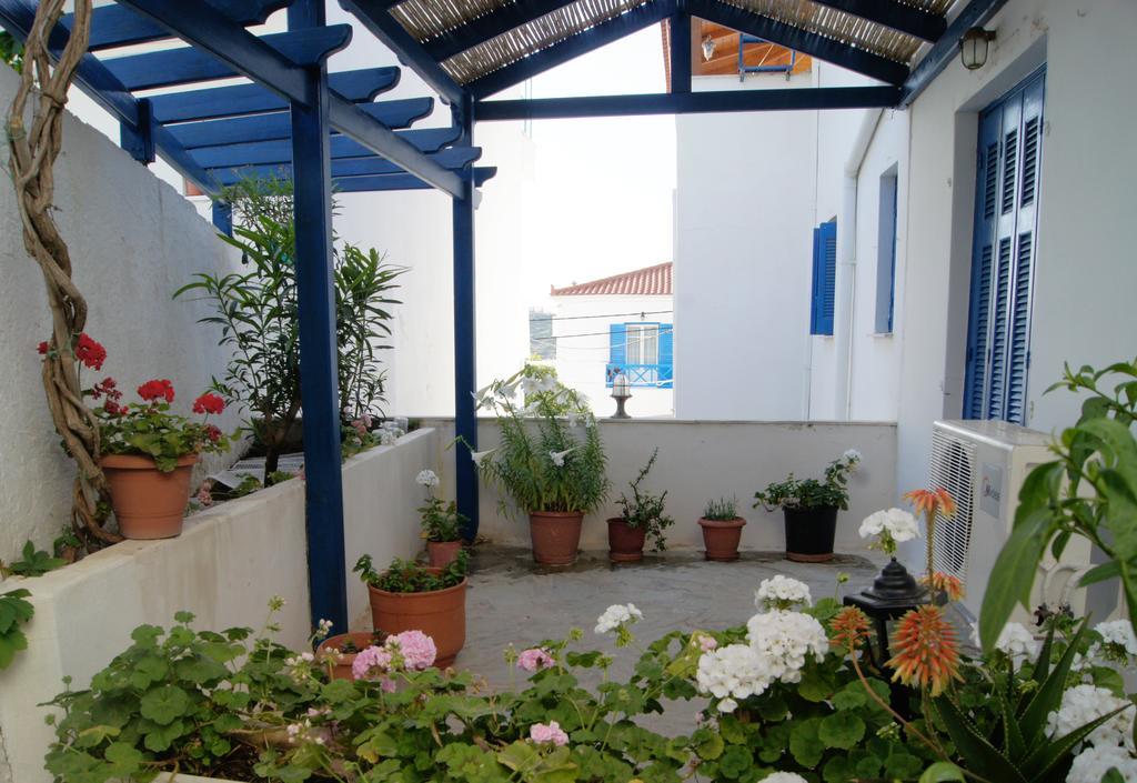 Ferienwohnung Idroussa Batsíon Exterior foto